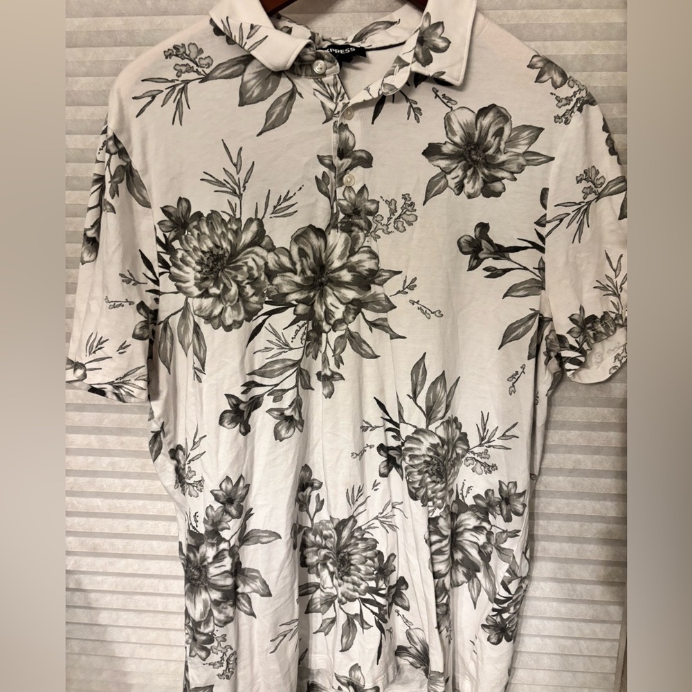 Express Black and White Floral Men's Shirt size xl